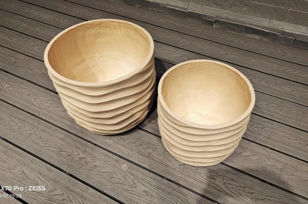 Fours à charbon / brûleurs de camping chauffants / barbecue Planteur en fibre d'argile avec un style moderne et une surface texturée
