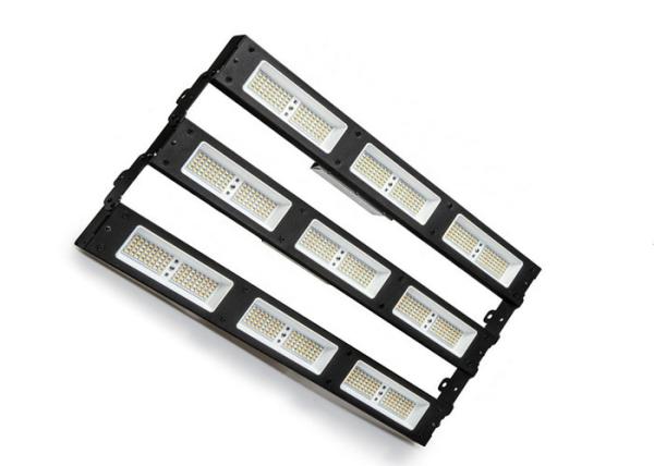Um poder superior de 140 watts cresce luzes para a sementeira do jardim que produz o vidro de alumínio