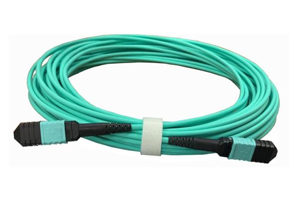MPO 12F Female OM4 Aqua Color 3.0mm 15m LSZH MPO Patchcord cable