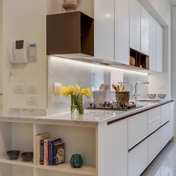 Modern Matte White Wooden PVC Kitchen Cabinets With Sink
