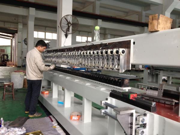22 Heads Digital Embroidery And Sewing Machine High Speed 800 RPM For Clothing