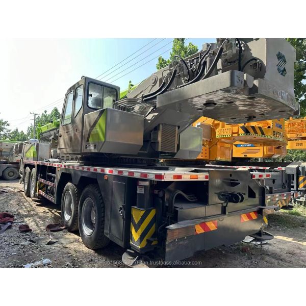 Construction Machine Used ZOOMLION 80 Ton Crane with Max. Lifting Height of 4.5m