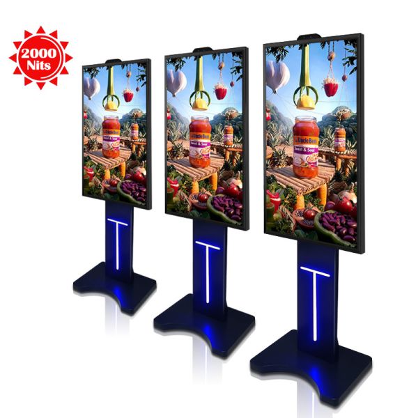 65 4K Window Display High Brightness LCD Screen Fans Cooling CMS Remote Controling