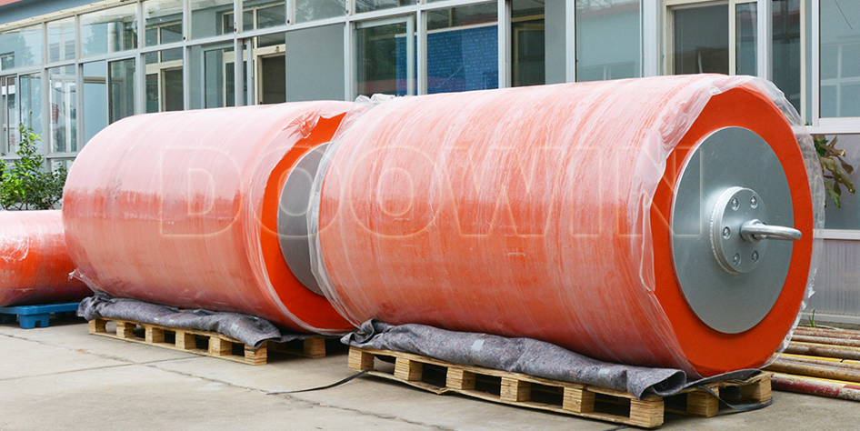 Offshore Large Mooring Buoys , Cylindrical Marine Mooring Buoy