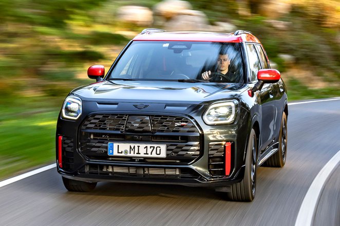 2024 Чистый электрический автомобиль Mini Cooper Countryman E семейный внедорожник с квадратной формой 462 км дальность с 150 км мотора