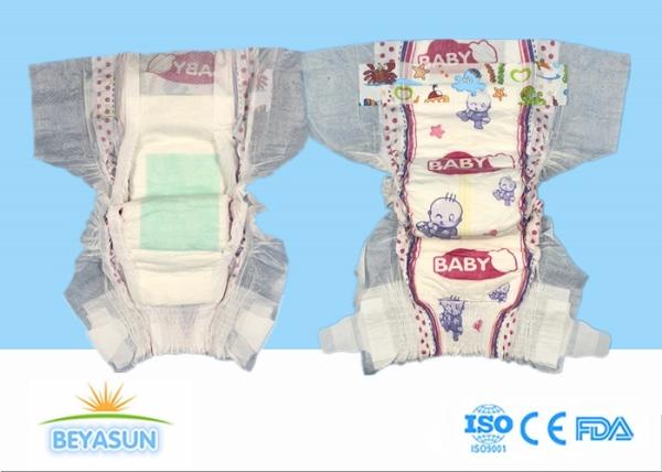 Pañal de bebé desechable durante la noche con tamaño de absorción súper suave NB Logos personalizados aceptados