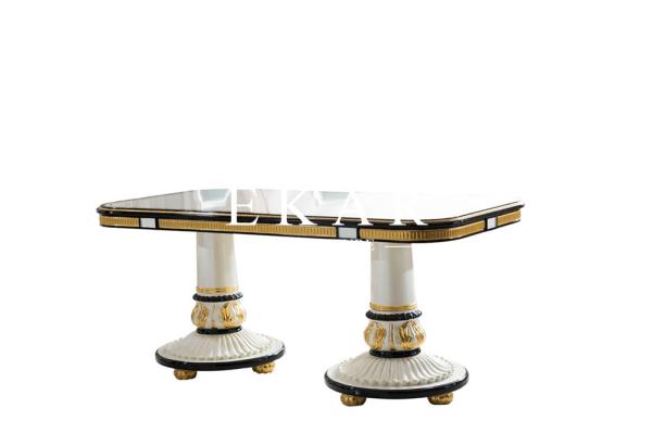 Carving a big table by hand wood luxury 8 seater dining table FLN-M-CT102