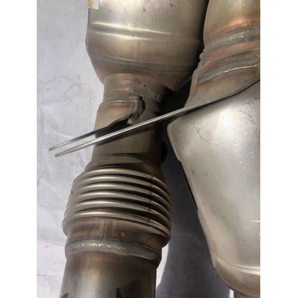 Les fabricants fournissent des catalyseurs ternaires pour l'Audi Q7 3.2t Touareg 3.2 Ternary