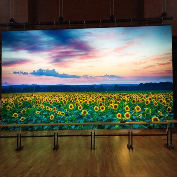 1R1G1B SMD1921 750W P3.91 Stage Background LED Display