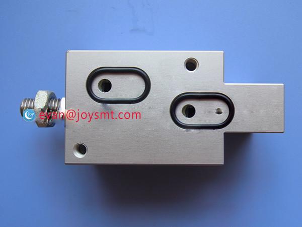 J3108057B SAMSUNG  CP63 Y-AXIS SERVO MOTOR