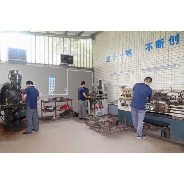 China Custom Tin Boxes Made to Order Professional Tin Box Factory for OEM & Custom Packaging Projects  | MOQ from 3,000 pcs