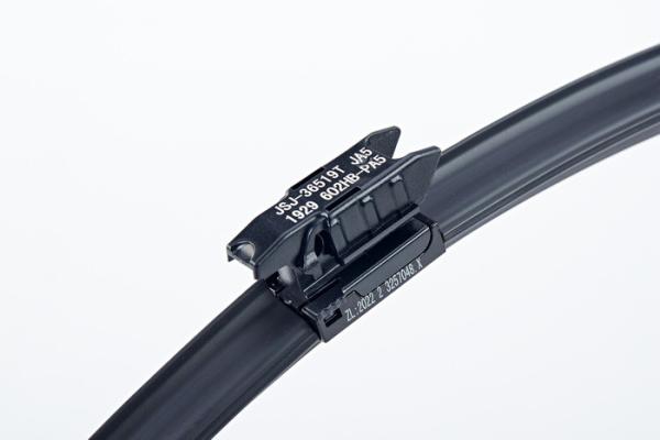 Black Performance Auto Multifunctional Wiper Fast Wiping Highly Flexible Design Universal Compatibility