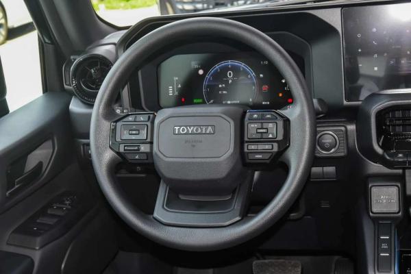 Prado 2024 Medium And Large SUV 2.4T Dual Engine Crossing BX Edition 5-seater