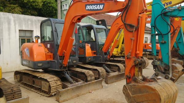 Doosan mini excavator for sale,Doosan DH60 excavator,Doosan excavator(call 0086-15901613598)