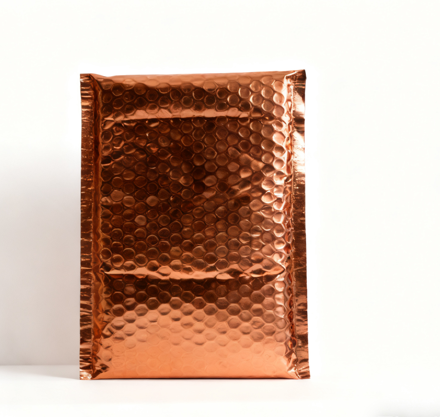 Smooth Surface Plastic Bubble Mailer with Small Bubble Size and Scratch-resistant Protection for Safe Shipping