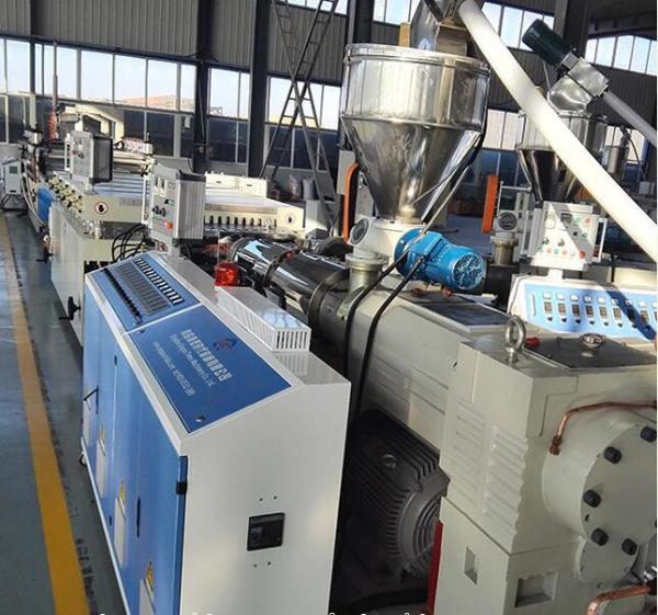Decoration PVC WPC Board Production Line Horizontal Structure CE Certificate