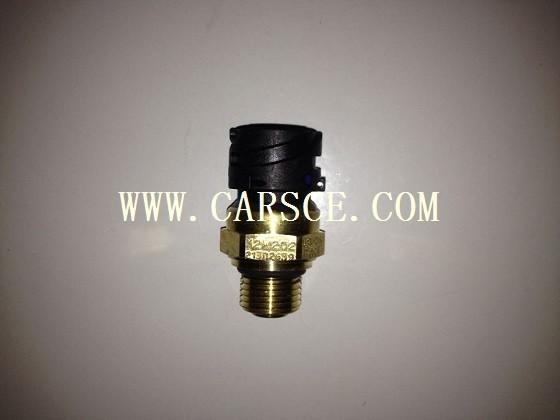 VOLVO  Oil Pressure Sensor 21302639