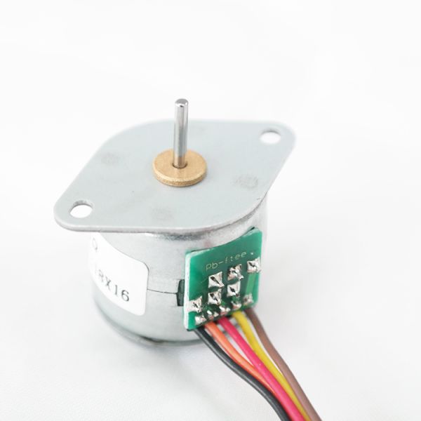 мотор постоянного магнита сопротивления мотора 80 Ω Dc 20mm 12v после полудня Stepper угол 20BY45 шага 15 градусов