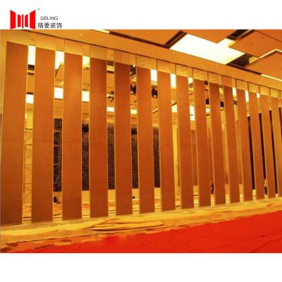 130mm Thickness Soundproof Paritition Wall Red Fabric Cushion Surface
