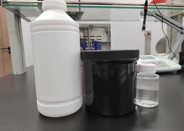 Emulsão aquática da resina acrílica da cola Epoxy alta da dureza para a pintura do Um-revestimento do plutônio 2K