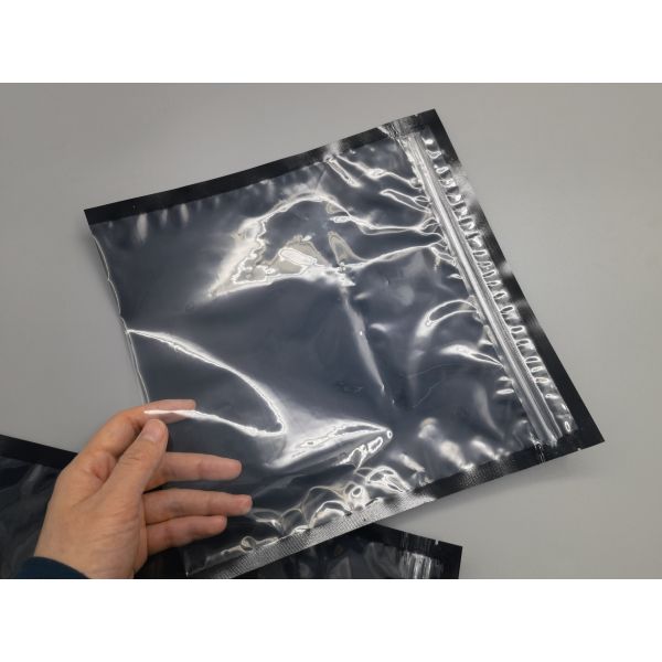 PA PE Laminated Food Vacuum Sealed Packaging Bags High Barrier 8*12cm
