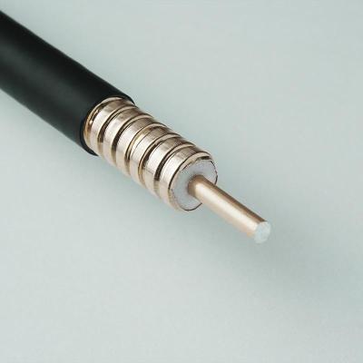 cabo retardador do RF do ″ de 1/2 cabo coaxial de pequenas perdas flexível HCAAYZ-50-12 de 50 ohms