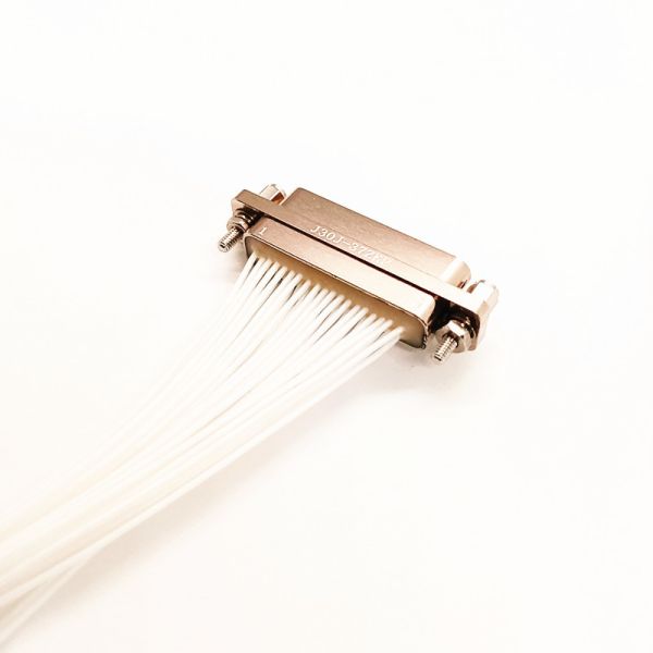 Female J30J Connector 9~144 Pin Mini D Sub Connector with Metal Body and High Temperature Resistance