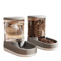 Dispensador de agua automático de silicona de grado alimenticio Diseño de flujo de gravedad para perros y gatos