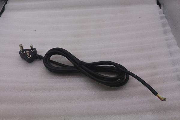 Hot selling AC 10A 250V South African black/white  3 Round Pin Power Cord