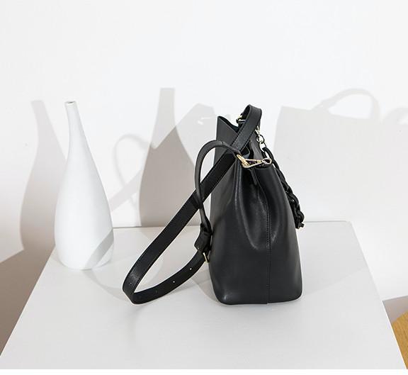 Large Capacity Women'S Bag Fashion Chain PU Shoulder Bag Texture Messenger Bucket Bag