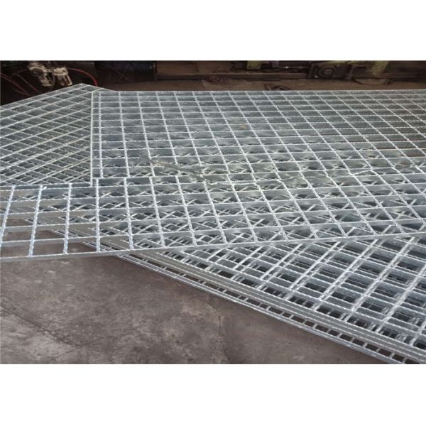 Stair Platform Floor Anti Slip Serrated Bar Grating Hot Dipped Galvanized