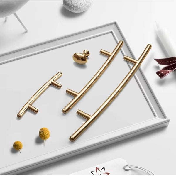 Modern Minimalist Zinc Alloy Gold Cabinet Handles Luxury Long Furniture Pulls for Kitchen Living Room Dresser Hotel Wardrobe