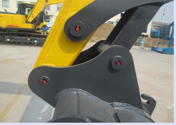 8200KGS Excavator Equipment Rental With Cummins Diesel Engine / KYB Hydraulic Parts