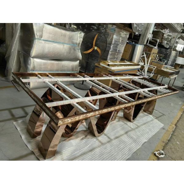 Роскошный индивидуальный столик из нержавеющей стали Пьедестал фальшивый мраморный обеденный стол для домашнего и коммерческого использования