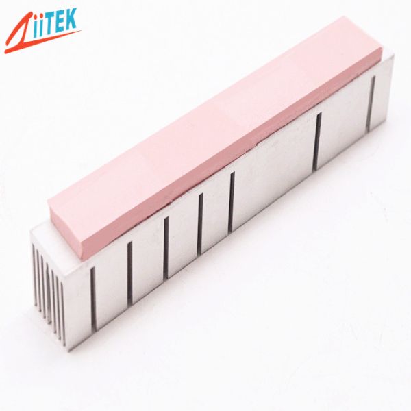0.5mm T Fiberglass Reinforced Thermal Gap Filler Pad For Heat Sinking Housing