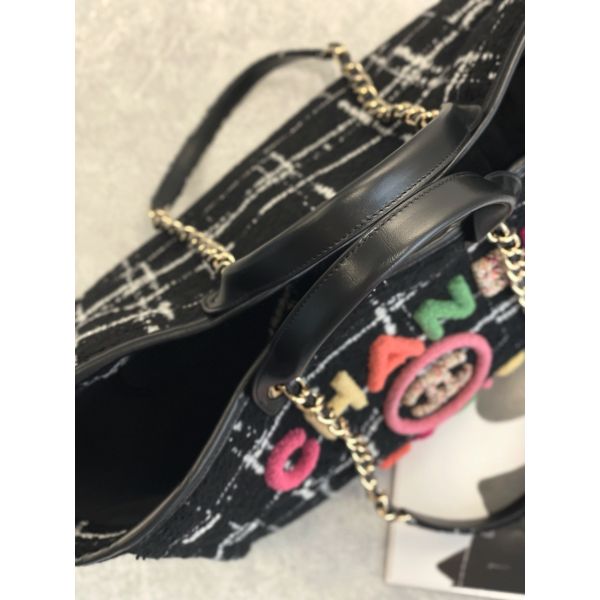 Таможня 2022 Chanel Sotheby клеймила Tote радуги FW сумки пляжа одежды из твида сумок