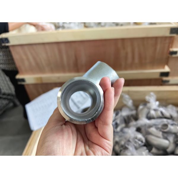 Fittings de tuberías de acero inoxidable soldados de SS 316 de 90 grados de largo radio codo