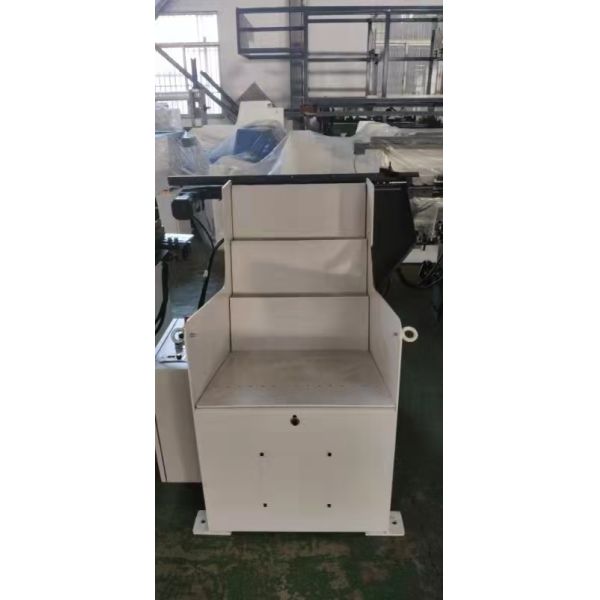 High Performance Automatic Vibratory Step Feeder Core Engine PLC For Industrial Machinery