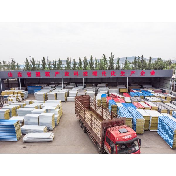 Украины Катастрофа Чрезвычайная ситуация Стальная квартира Складка Готовые конвейерные контейнерные дома