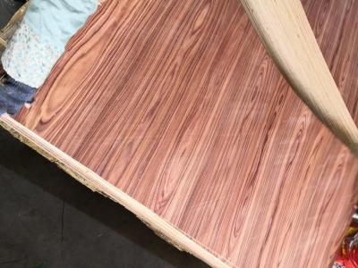 0.5mm Crown Cut Santos Veneered Plywood for Cabinet/Furniture Usage
