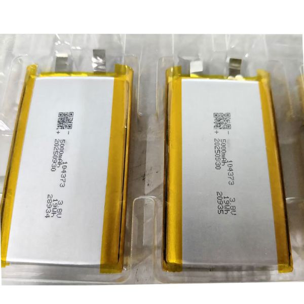 High Capacity LP104373 3.8V 5000mAh Lithium Polymer Battery for Bluetooth Speaker
