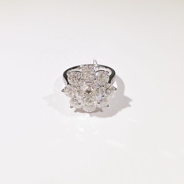 18K Gold Customized Fine Jewelry IGI GIA Lab Grown Diamond Flower Ring for Women Engagement Wedding Banquet