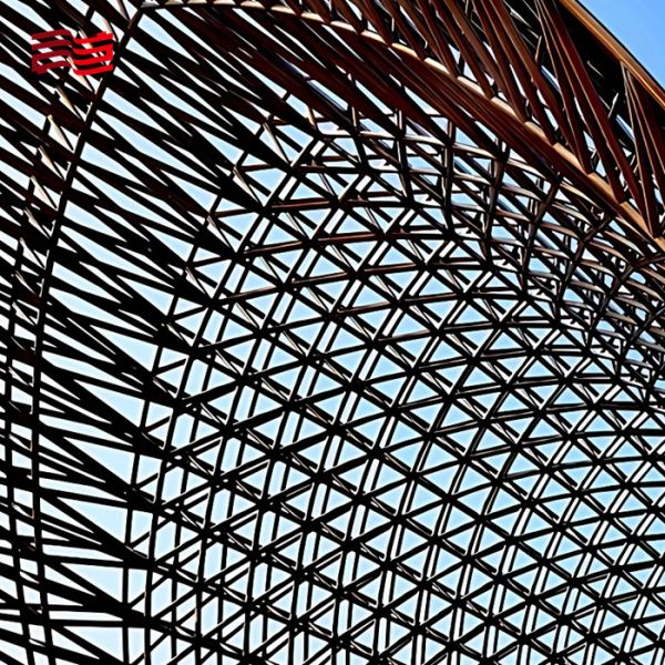 Whale Shape Stainless Steel Sculpture Perfect for Outdoor Decoration and Landscaping