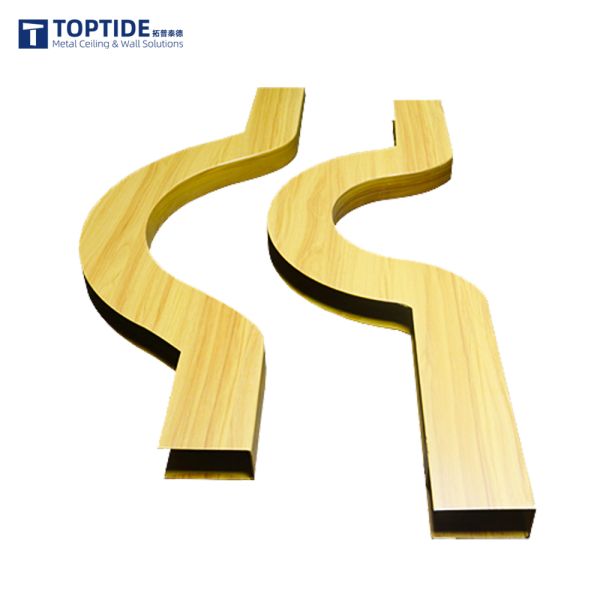 Metal Decoration Materials Artistic Wave Linear Aluminum Baffle Ceiling for Office