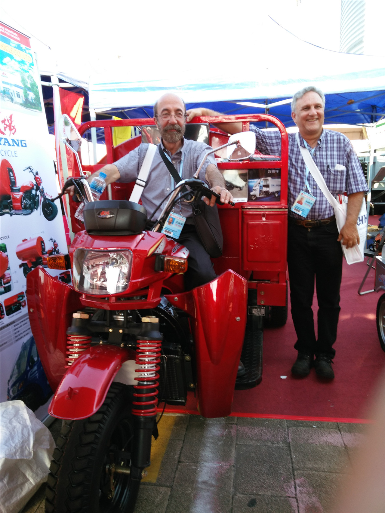 DAYANG OEM 5.0-12 Мотоциклетная шина Естественная резина корпус Глобальная упаковка Черный цвет