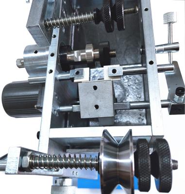 Наружная оболочка провода облегченной высокоскоростной кабельной печатной машины