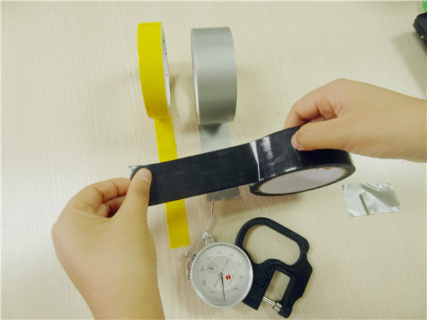 Теплостойкой подпертое тканью запечатывание трубы разрыва СтрентхЭасы клейкой ленты для герметизации трубопроводов отопления и вентиляции высокое растяжимое