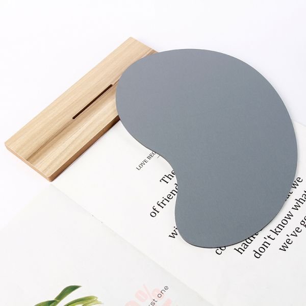 Curvy Portable Lighted Makeup Mirror Wood Stand For Vanity