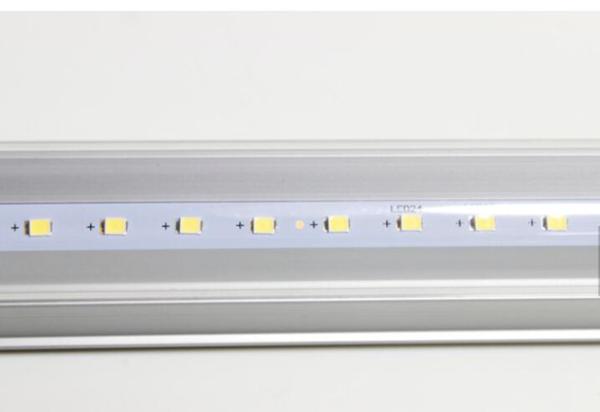 AC100 - 240V Greenhouse Grow Lights 1200mm 36W High Output Easy Installation