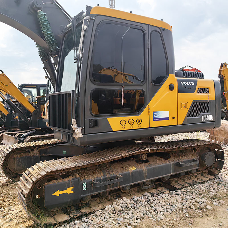 Использованные гидравлические экскаваторы Volvo EC140 14 т